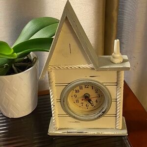 New!  Shabby chic ~country cottage clock